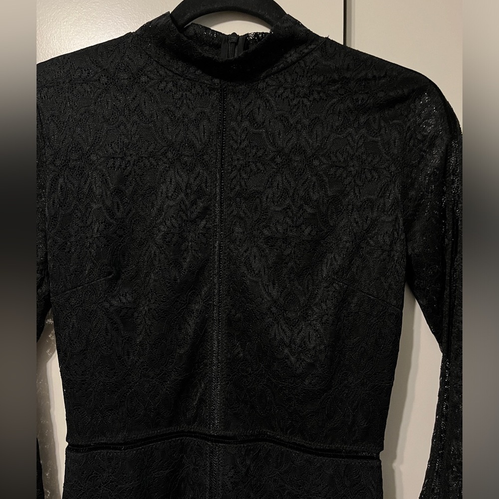WILFRED Aritzia Janvry Lace Dress - Picture 10 of 11